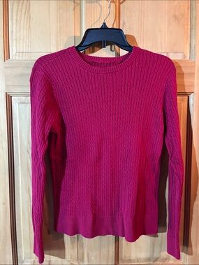 Women's Cable Knit Crewneck Sweater - Brick Red